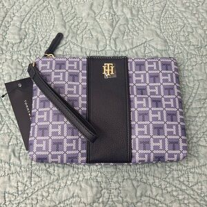 Tommy Hillfiger - Blue and White Wristlet/ Pouch Wallet NWT